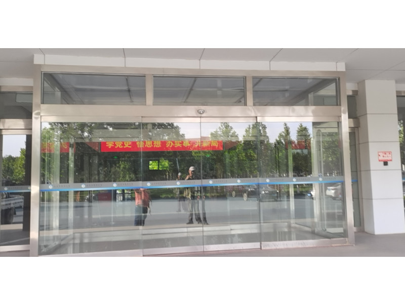 自動(dòng)感應(yīng)門(mén)